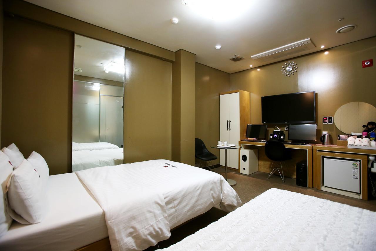 Louis Hotel Seongnam Exterior foto